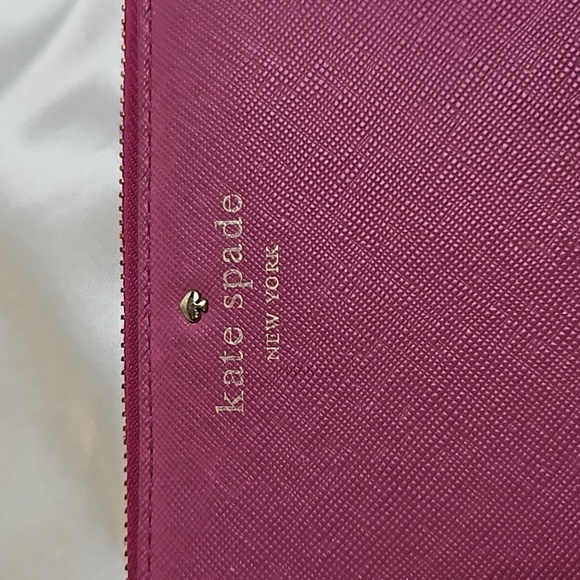 Kate Spade Zippered Clutch Wallet and Coin Fuschia - Picture 3 of 8